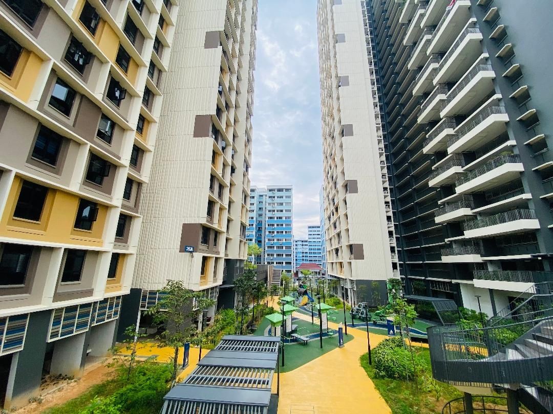 HDB Property Analysis Report